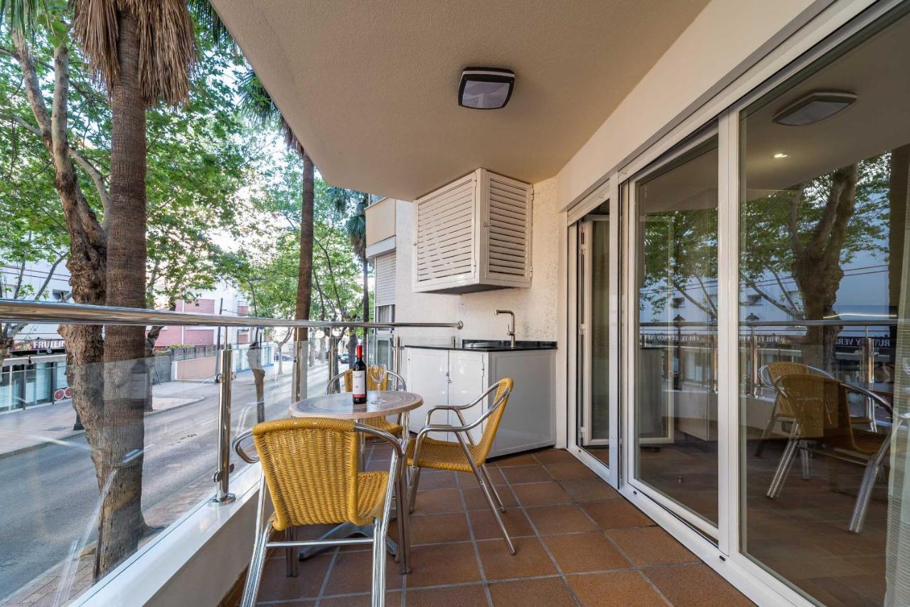 פואנגירולה Apartamentos Dr28 A 250 M De La Playa מראה חיצוני תמונה