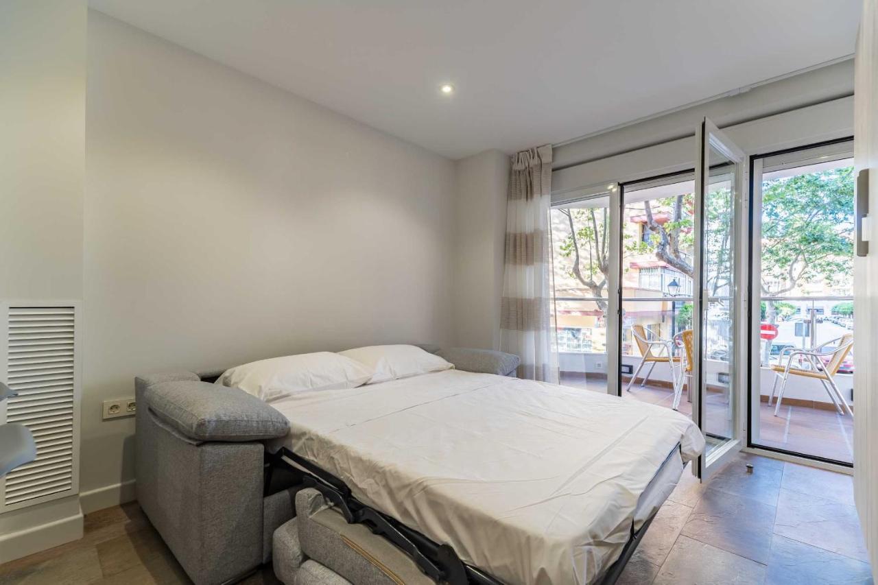 פואנגירולה Apartamentos Dr28 A 250 M De La Playa מראה חיצוני תמונה