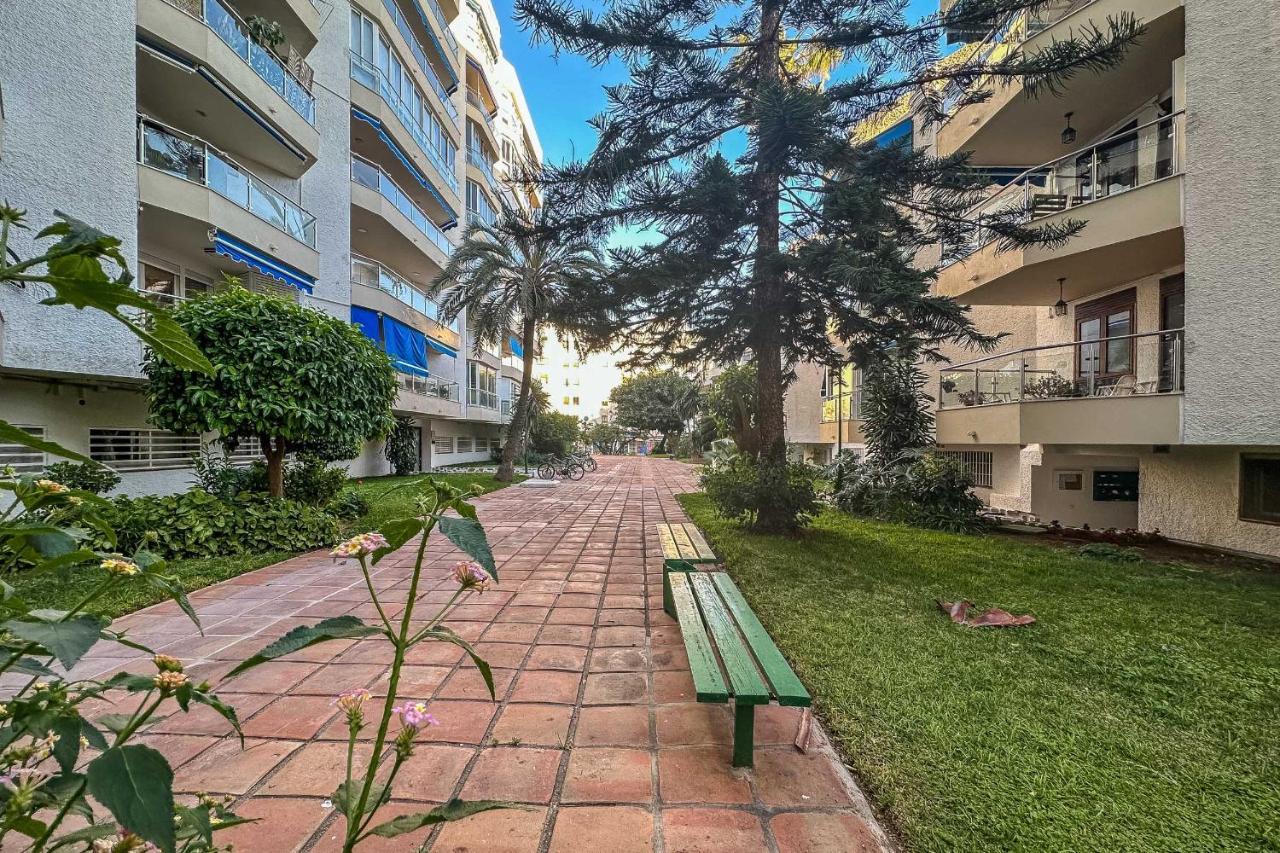 פואנגירולה Apartamentos Dr28 A 250 M De La Playa מראה חיצוני תמונה