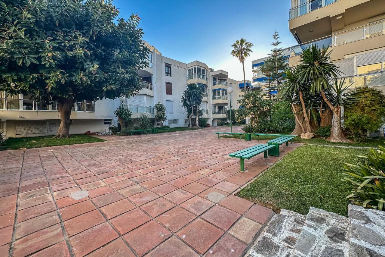 פואנגירולה Apartamentos Dr28 A 250 M De La Playa מראה חיצוני תמונה